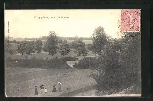 AK Nitry, Val de Brienon, Frauen auf dem Feld unterwegs