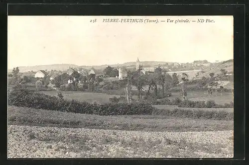 AK Pierre-Perthuis, Vue generale, l`Eglise