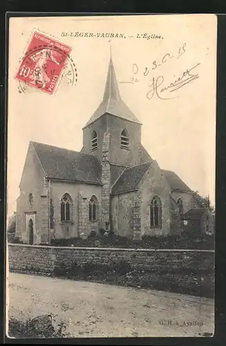 AK Saint-Leger-Vauban, L`Eglise