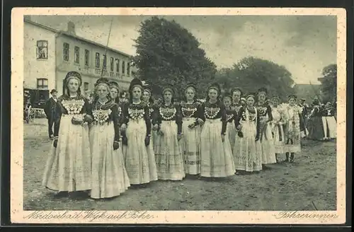 AK Wyk a. Föhr, Föhrerinnen in Tracht