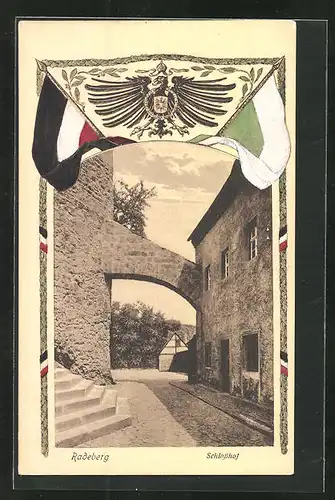 AK Radeberg, Partie im Schlosshof, Reichsadler