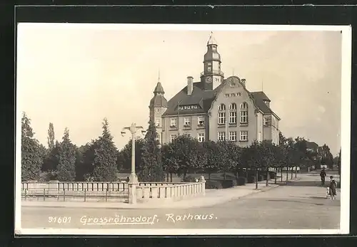 AK Grossröhrsdorf / Sachsen, Blick zum Rathaus