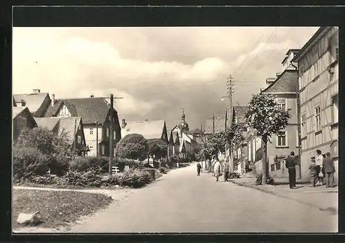 AK Oberhain / Thüringen, Blick in die Dorfstrasse