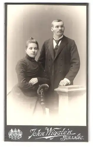 Fotografie John Wigstein, Bollnäs, Junges gutbürgerliches Paar