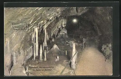 AK Rübeland (Harz), Hermannshöhle - Die Kanzel mit Denkmal