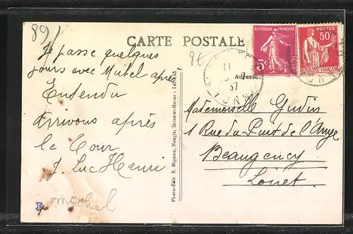 AK Monèteau, L`Èglise