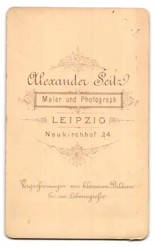 Fotografie Alexander Seitz, Leipzig, Neukirchhof 24, gediegener Herr im Anzug