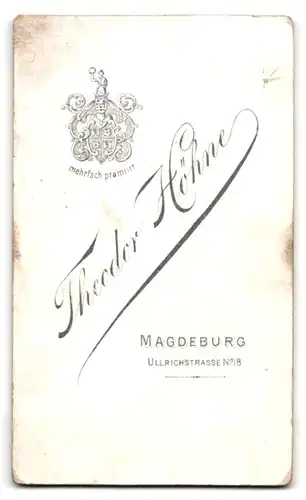 Fotografie Theodor Höhne, Magdeburg, Ullrichstrasse 18, Mädchen im Kleidchen