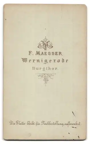 Fotografie F. Maesser, Wernigerode, Burgthor, Portrait Soldat, Schulterstück Einjährig Freiwilliger