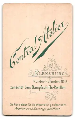 Fotografie Central-Atelier, Flensburg, Norderhofenden 15, Porträt Gardesoldat, Füsilier Rgt. 86 Königin Schles.-Holst.