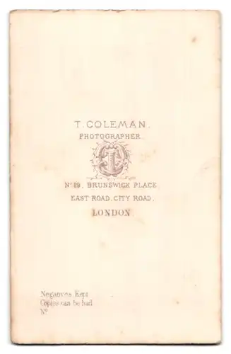 Fotografie T. Coleman, London, 19 Brunswick Place, alter Mann im Gehrock