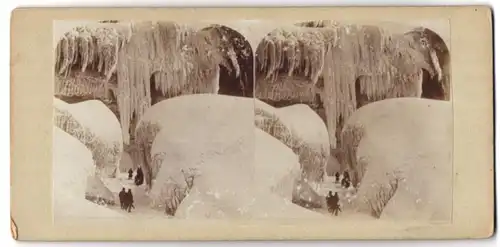 Stereo-Fotografie unbekannter Fotograf, Ansicht Niagara Falls / NY, Niagarafälle im Winter total eingefroren