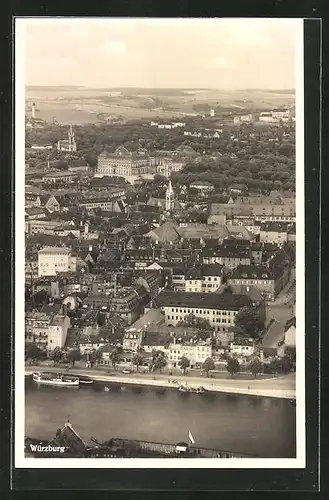 AK Würzburg, Fliegeraufnahme des Ortes mit Flusspartie