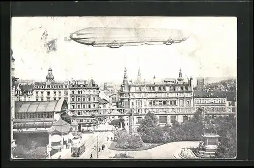 AK Elberfeld, Zeppelin III. über der Stadt, Strassenbahn