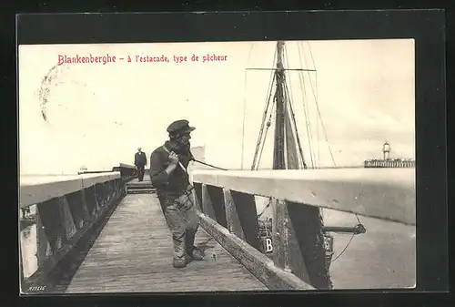 AK Fischerei, Blankenberghe, a l`estacade, type de pecheur, Fischer zieht sein Boot ans Pier