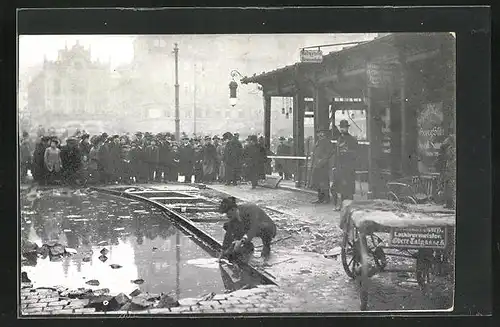 AK Nürnberg, Hochwasser-Katastrophe am 5. Februar 1909 - Tuchgasse nach der Katastrophe