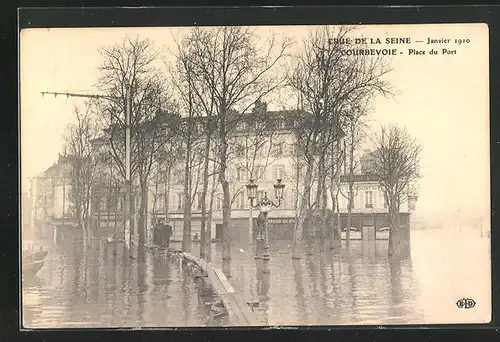 AK Crue de la Seine Janvier 1910, Courbevoie - Place du Port, Hochwasser