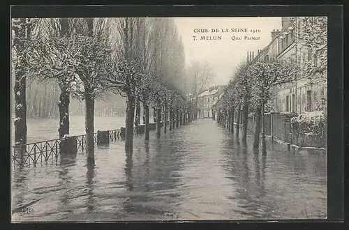 AK Crue de la Seine 1910, Melun - Quai Pasteur, Hochwasser