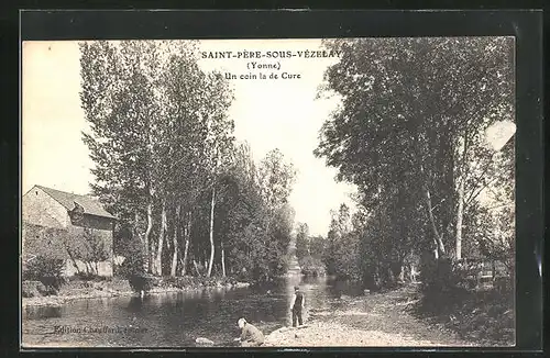 AK St-Pere-sous-Vezelay, Un Coin de la VCure, Menschen am Flussufer