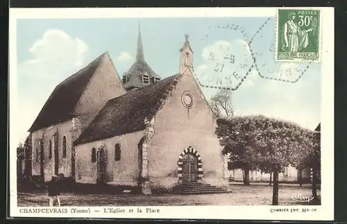 AK Champcevrais, L`Èglise et la Place