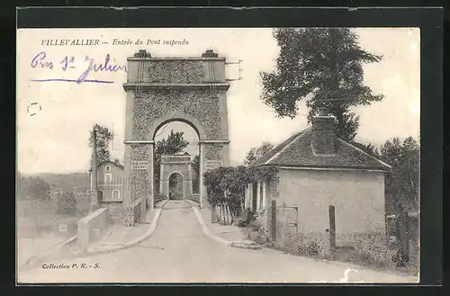 AK Villevallier, Entrèe du Pont suspendu