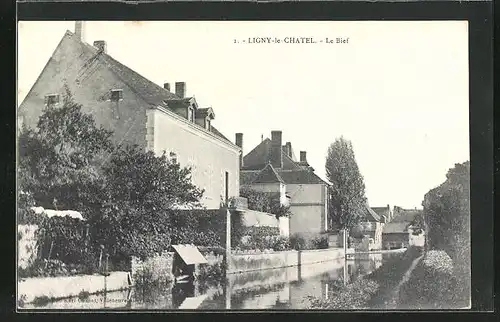 AK Ligny-le-Chatel, Le Bief, Partie am Kanal