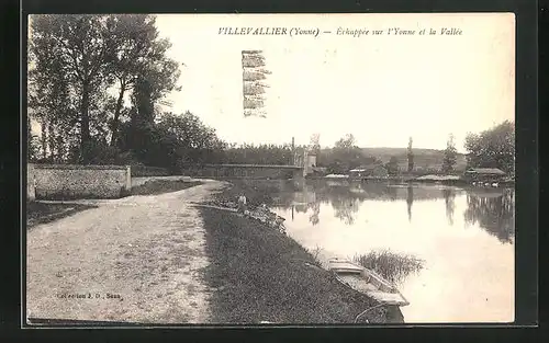 AK Villevallier, Echappee sur l`Yonne et la Vallee, Häuser am Flussufer