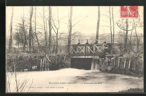 AK Villiers-Saint-Benoit, Le Deversoir du Bief, an der kleinen Holzbrücke