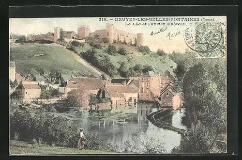 AK Druyes-les-Belles-Fontaines, Le lac et l`ancien Chateau, Frau am Flussufer