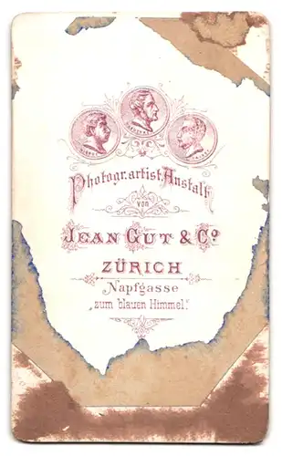 Fotografie Jean Gut & Co., Zürich, Napfgasse, Portrait ältere Dame in hübscher Kleidung mit Haube