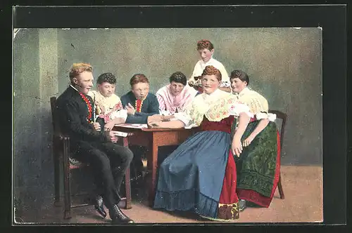 AK Tracht Schaumburg-Lippe, Männer und Frauen sitzen am Tisch