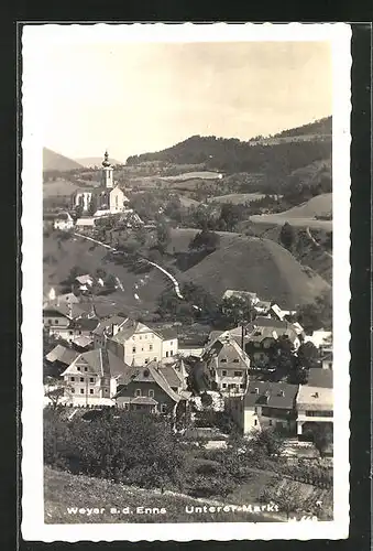 AK Weyer a. d. Enns, Panoramablick auf Unterer Markt und Kirche im Hintergrund