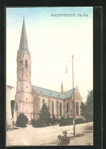 AK Mauerkirchen, an der Kirche