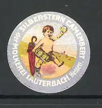 Reklamemarke Silberstein Camembert der Molkerei Lauterbach, nackter Bube mit Schirm und Käseschachtel