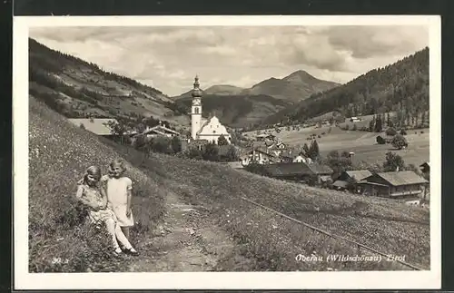 AK Oberau / Wildschönau, Totale mit Kirche