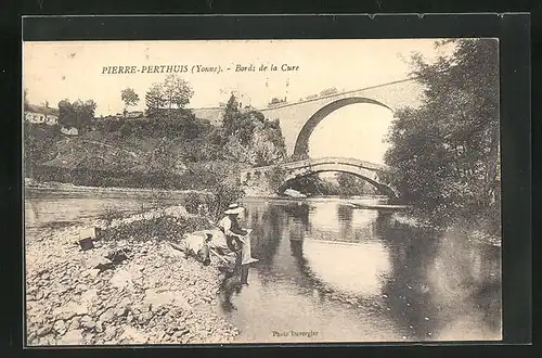 AK Pierre-Perthuis, Bords de la Cure, Le Pont