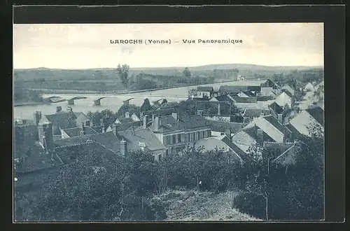 AK Laroche-Saint-Cydroine, Blick über die Dächer der Stadt auf die Brücke