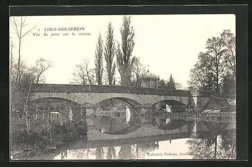 AK L`Isle-sur-Serein, Vue du pont sur la riviere, auf dem Fluss unter der Brücke