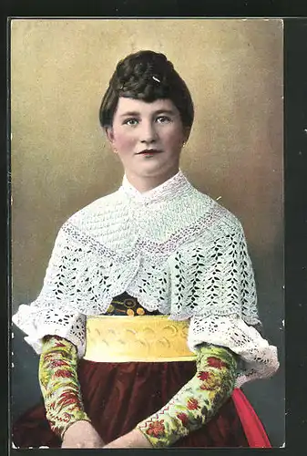 AK Hübsches Mädchen in Volkstracht Schaumburg-Lippe