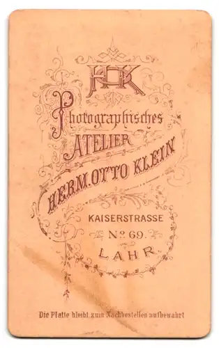 Fotografie Herm. Otto Klein, Lahr, Kaiserstrasse No. 69, junge gutaussehende Dame mit Hochsteckfrisur