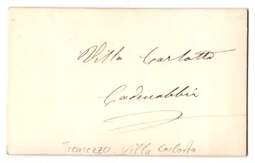 Fotografie unbekannter Fotograf, Ansicht Tremezzo, Blick auf die Villa Carlotta