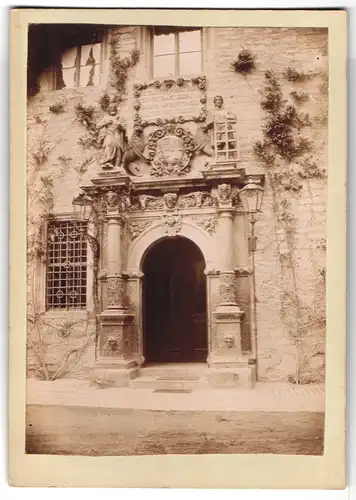 Fotografie unbekannter Fotograf, Ansicht Merseburg, Portal am Schloss zu Merseburg