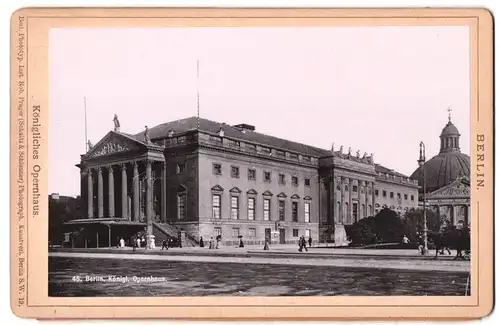 Fotografie Rob. Prager, Berlin, Ansicht Berlin, Königliches Opernhaus mit St. Hedwig Kirche