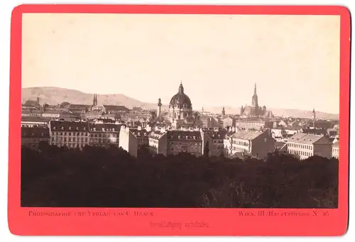 Fotografie C. Haack, Wien, Hauptstr. 95, Ansicht Wien, Teilansicht der Stadt mit Kirchen