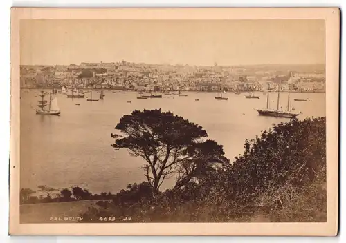 Fotografie unbekannter Fotograf, Ansicht Falmouth, Panorama der Stadt
