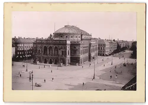 Fotografie unbekannter Fotograf, Ansicht Kopenhagen, königliches Theater mit Vorplatz