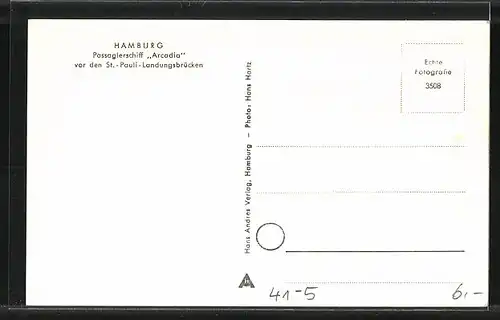 AK Hamburg, Passagierschiff Arcadia vor den St.-Pauli-Landungsbrücken