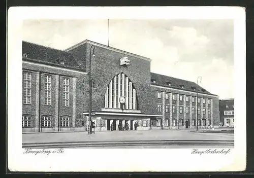 AK Königsberg i. Pr., Vor dem Hauptbahnhof
