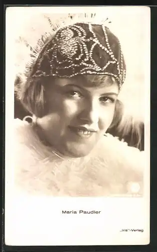 AK Schauspielerin Maria Paudler mit verziertem Haarband