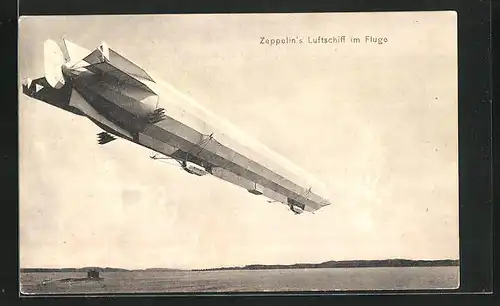 AK Zeppelin`s Luftschiff im Fluge